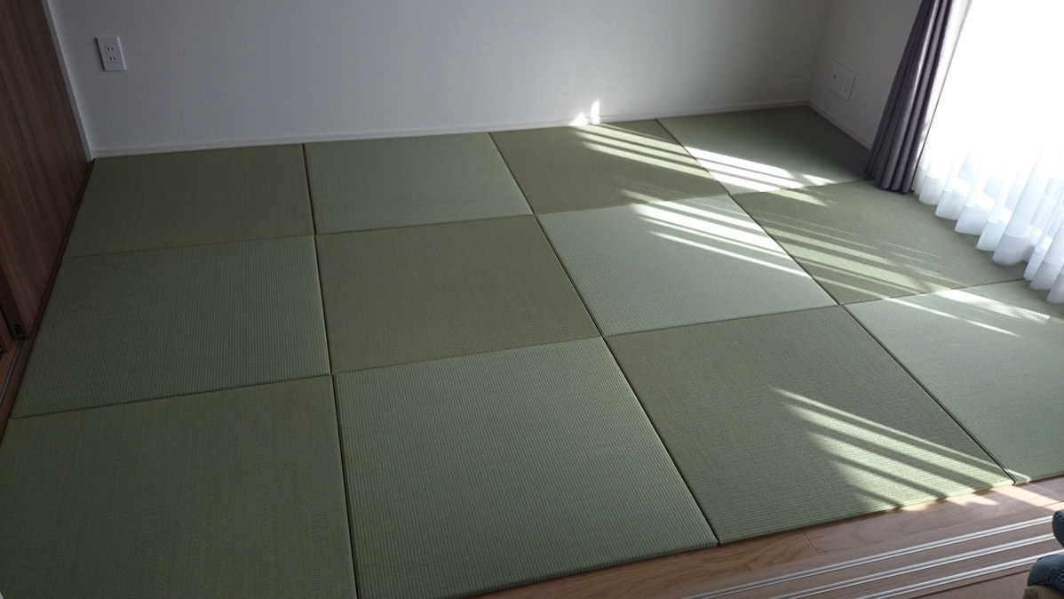洋室をDIYした琉球畳の部屋