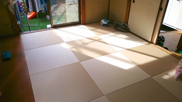 琉球畳を敷いて完成