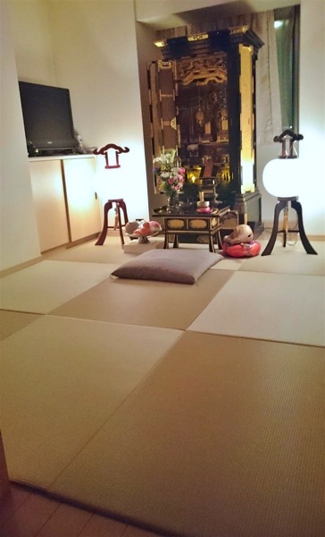 仏壇と畳
