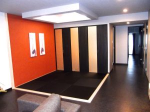 ﻿黒い畳でクールな大人専用スペース【マンション和室製作事例】