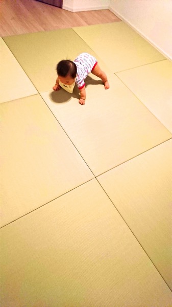 赤ちゃんのためにフローリングから琉球畳の部屋に簡単リフォーム 赤ちゃんのためにフローリングから琉球畳の部屋に簡単リフォーム