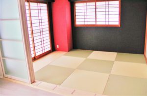 民家の改修工事、和室に2色使った琉球畳を設置