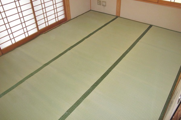 和室の畳を保護する上敷